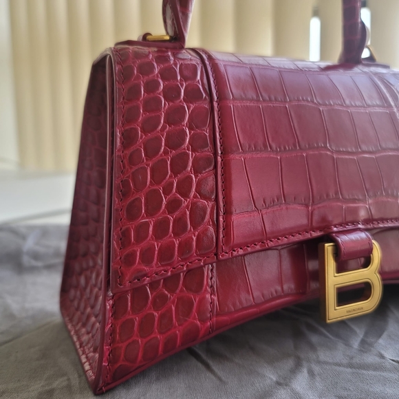 🎉LIKE NEW BALENCIAGA HOURGLASS SMALL HANDBAG CROCODILE EMBOSSED IN DARK RED - Picture 16 of 16
